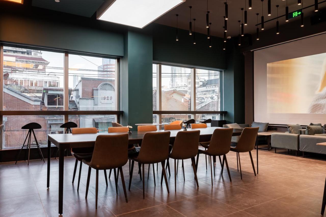 Dayin International Youth Hostel - Near East Nanjing Road & People'S Square & The Bund -Large Social Area -Bar -Cafe -Gym -Free Laundry Luggage Storage -24H Front Desk -English Service Sanghaj Kültér fotó