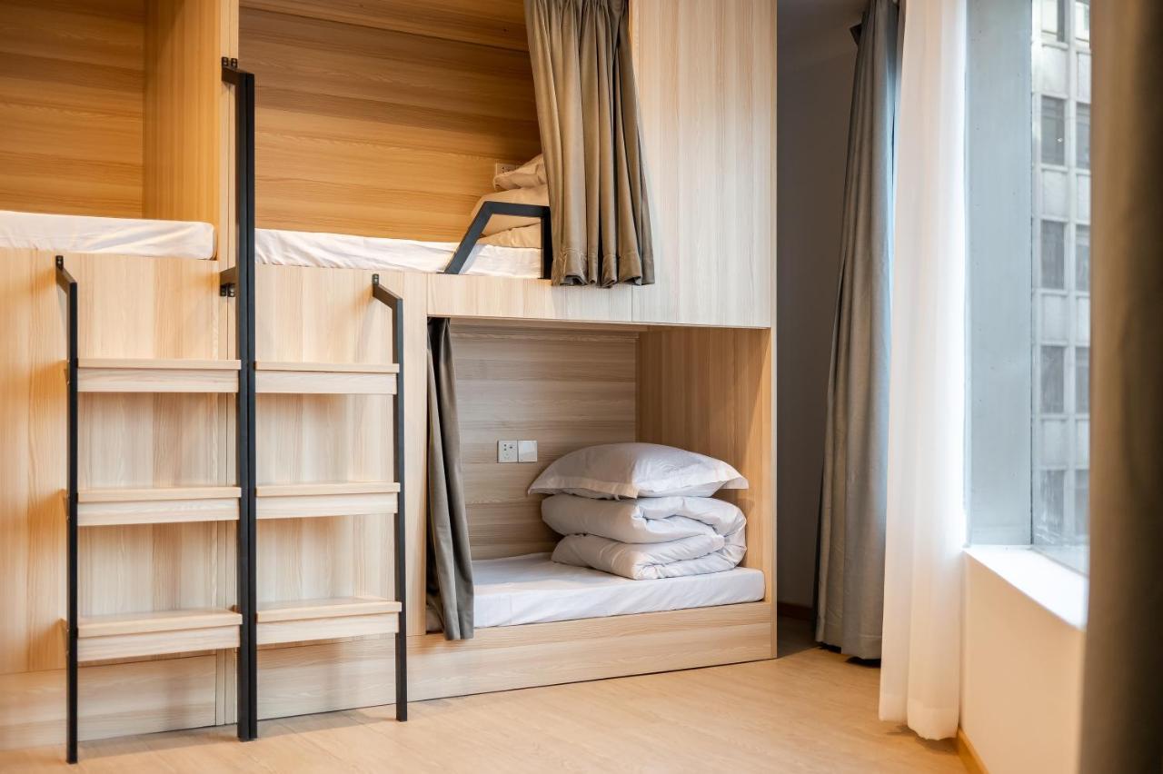 Dayin International Youth Hostel - Near East Nanjing Road & People'S Square & The Bund -Large Social Area -Bar -Cafe -Gym -Free Laundry Luggage Storage -24H Front Desk -English Service Sanghaj Kültér fotó